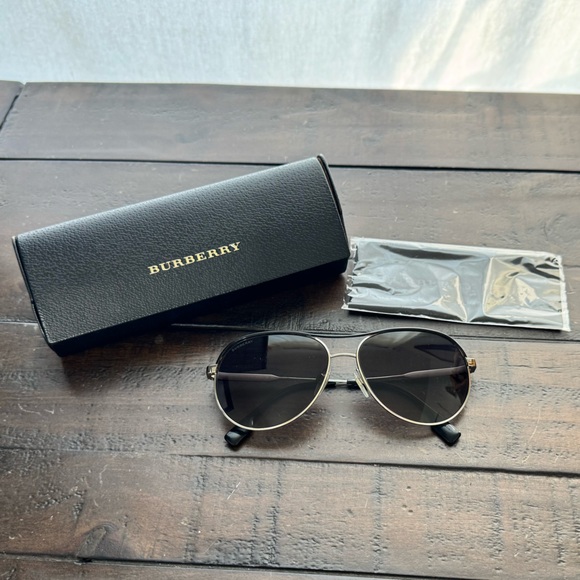 Burberry Polarized Aviator Sunglasses - Picture 1 of 9